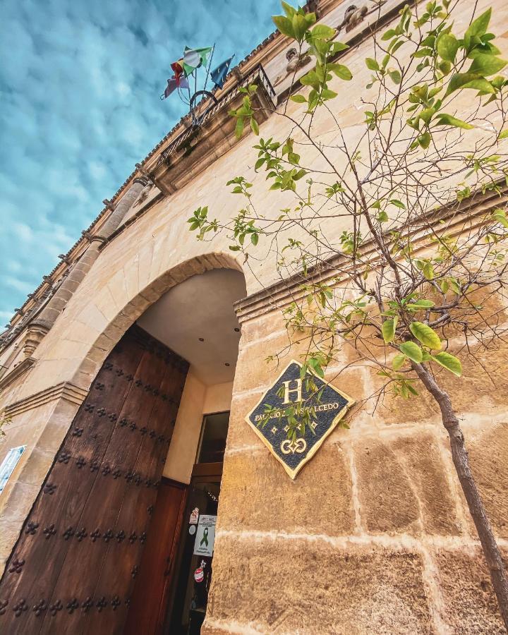 Hotel Cetina Palacio De Los Salcedo Baeza Bagian luar foto