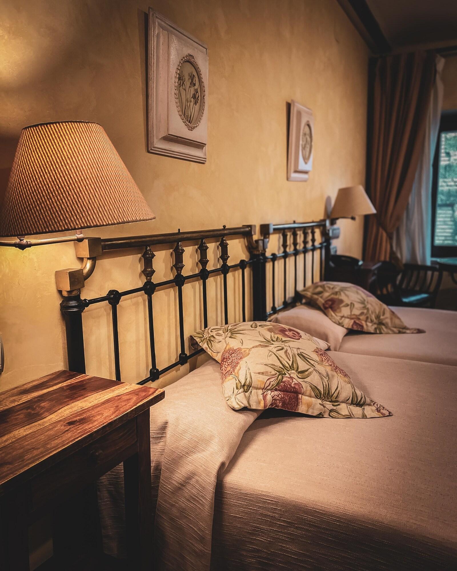 Hotel Cetina Palacio De Los Salcedo Baeza Bagian luar foto
