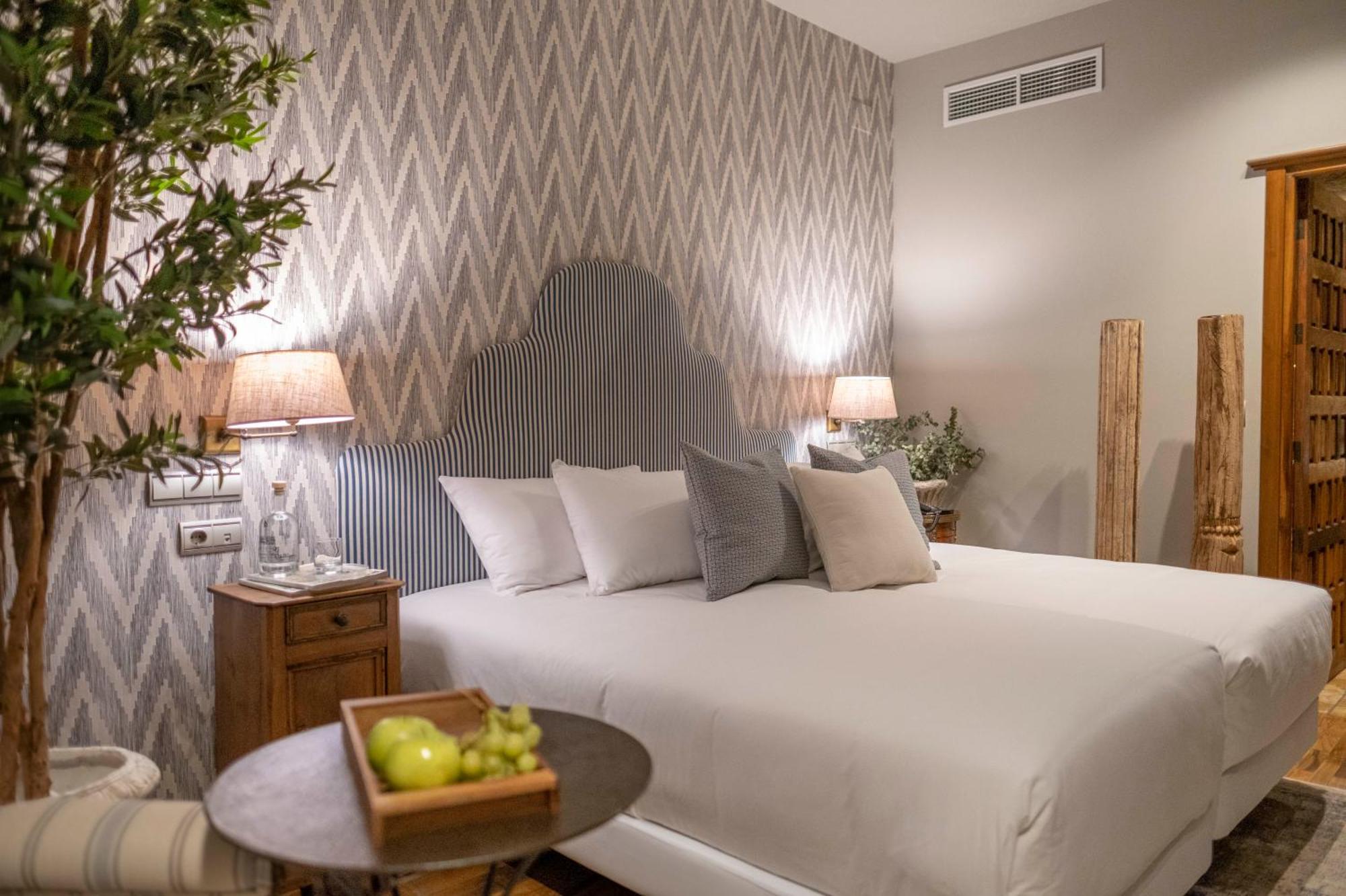 Hotel Cetina Palacio De Los Salcedo Baeza Bagian luar foto